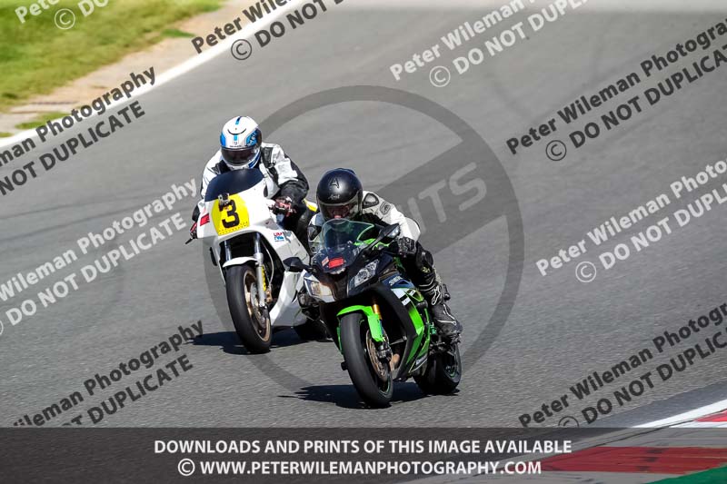 brands hatch photographs;brands no limits trackday;cadwell trackday photographs;enduro digital images;event digital images;eventdigitalimages;no limits trackdays;peter wileman photography;racing digital images;trackday digital images;trackday photos